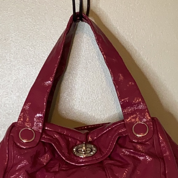 Marc by Marc Jacobs ,turn lock red purse. - Picture 2 of 15